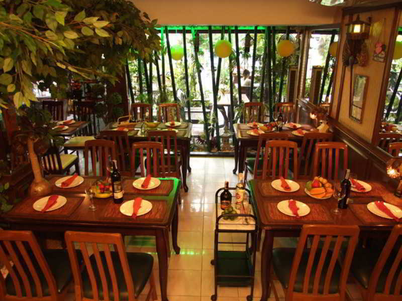 Honey House 2 Hostel Bangkok Exterior photo